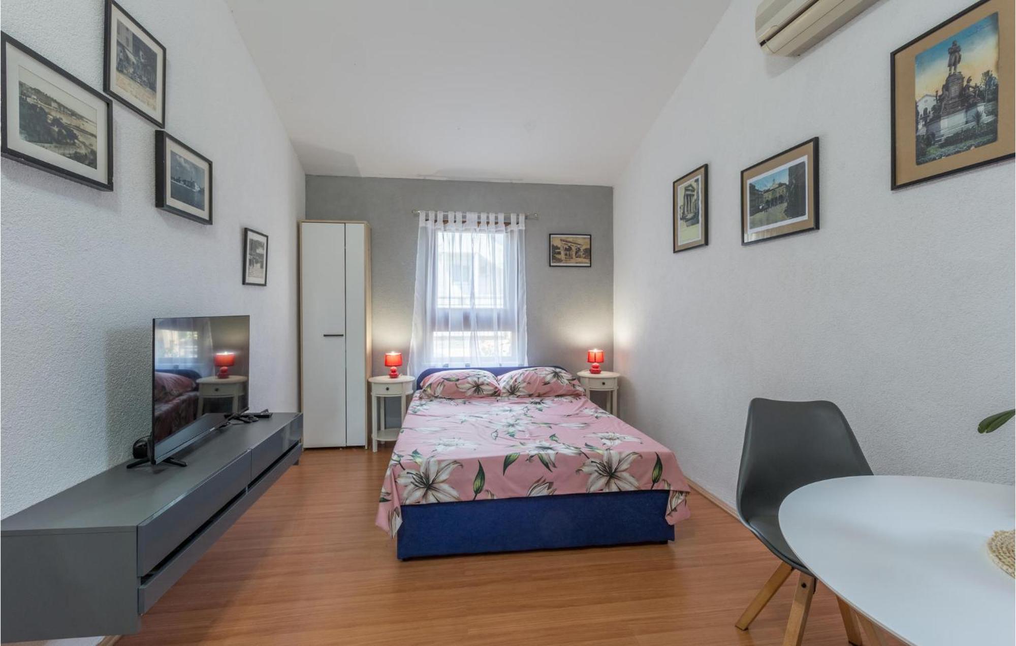 Beautiful Apartment In Jadreski With Wifi Exterior foto